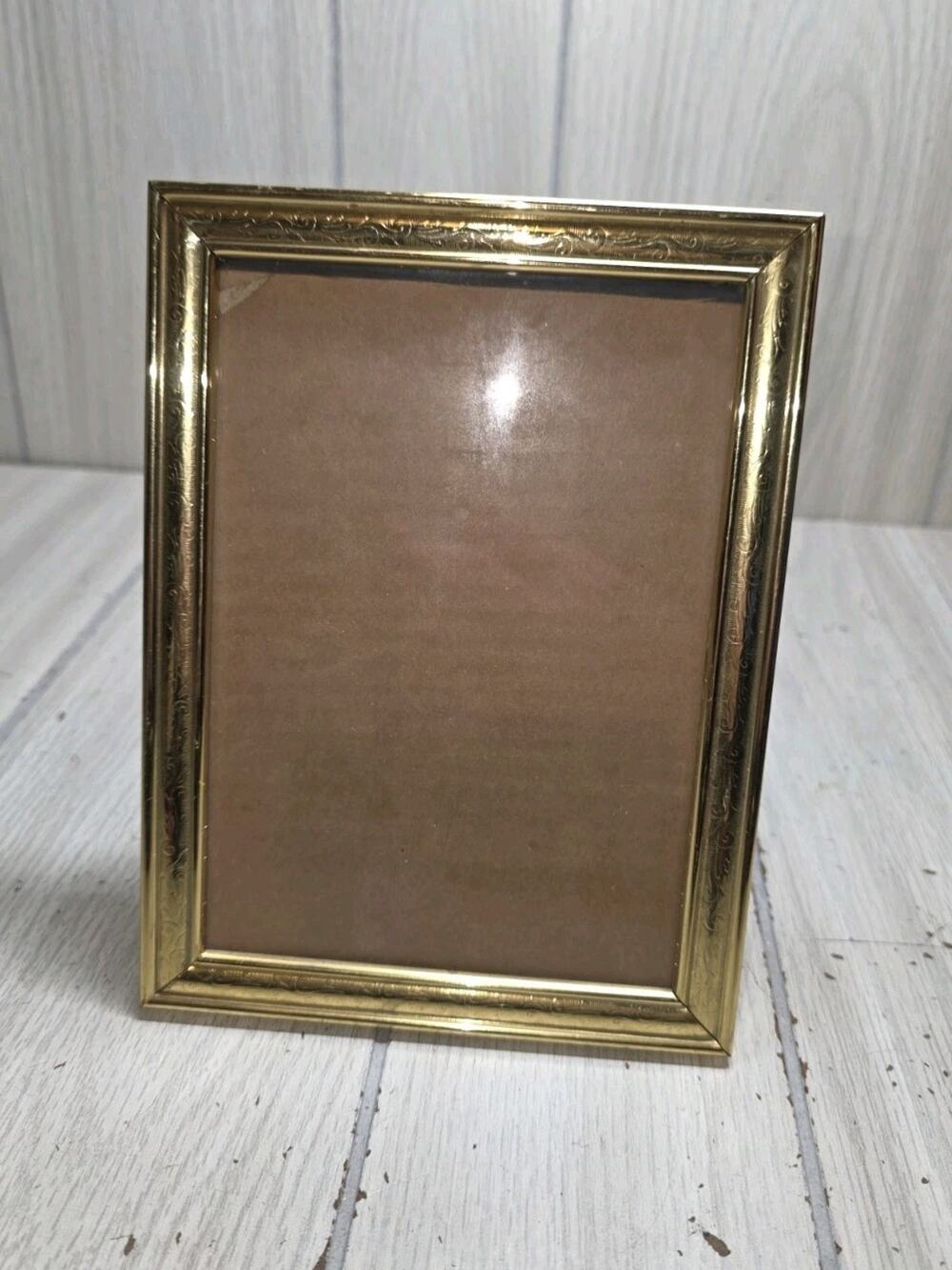 Vintage Etched Brass 5 X 7” Photo Picture Frame Gold Tone Metal MCM Easel Velvet
